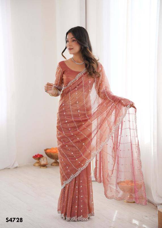 Bhagya laxmi aamaya Saree suppliers in Mumbai
